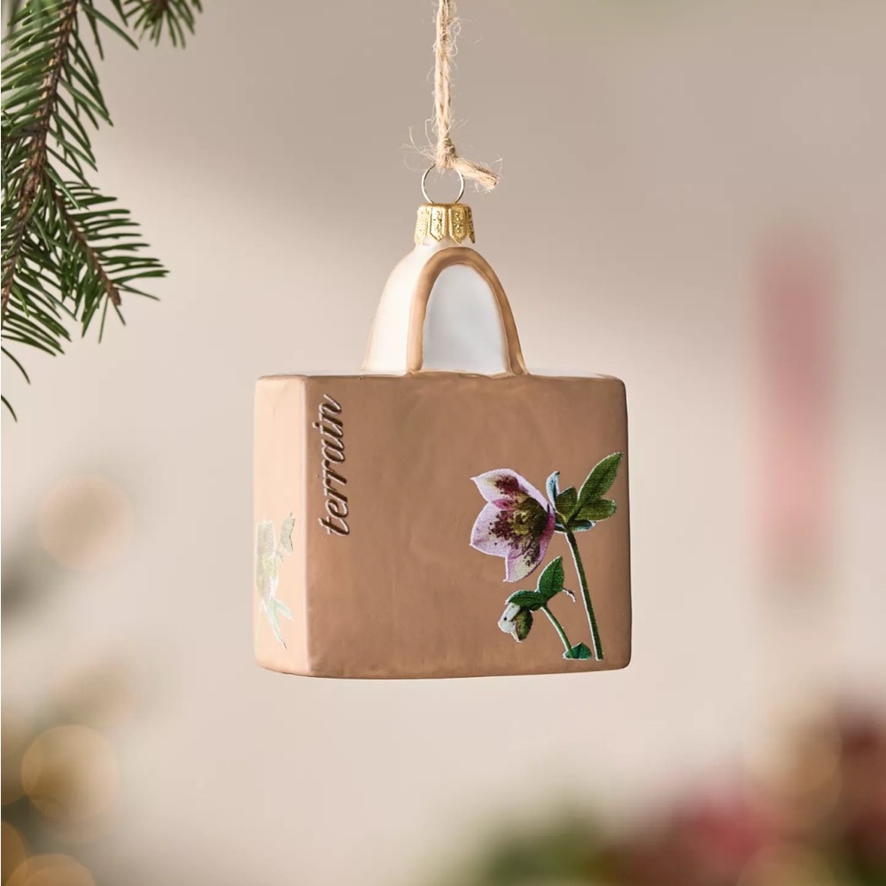 NWT Terrain Tote Glass ornament